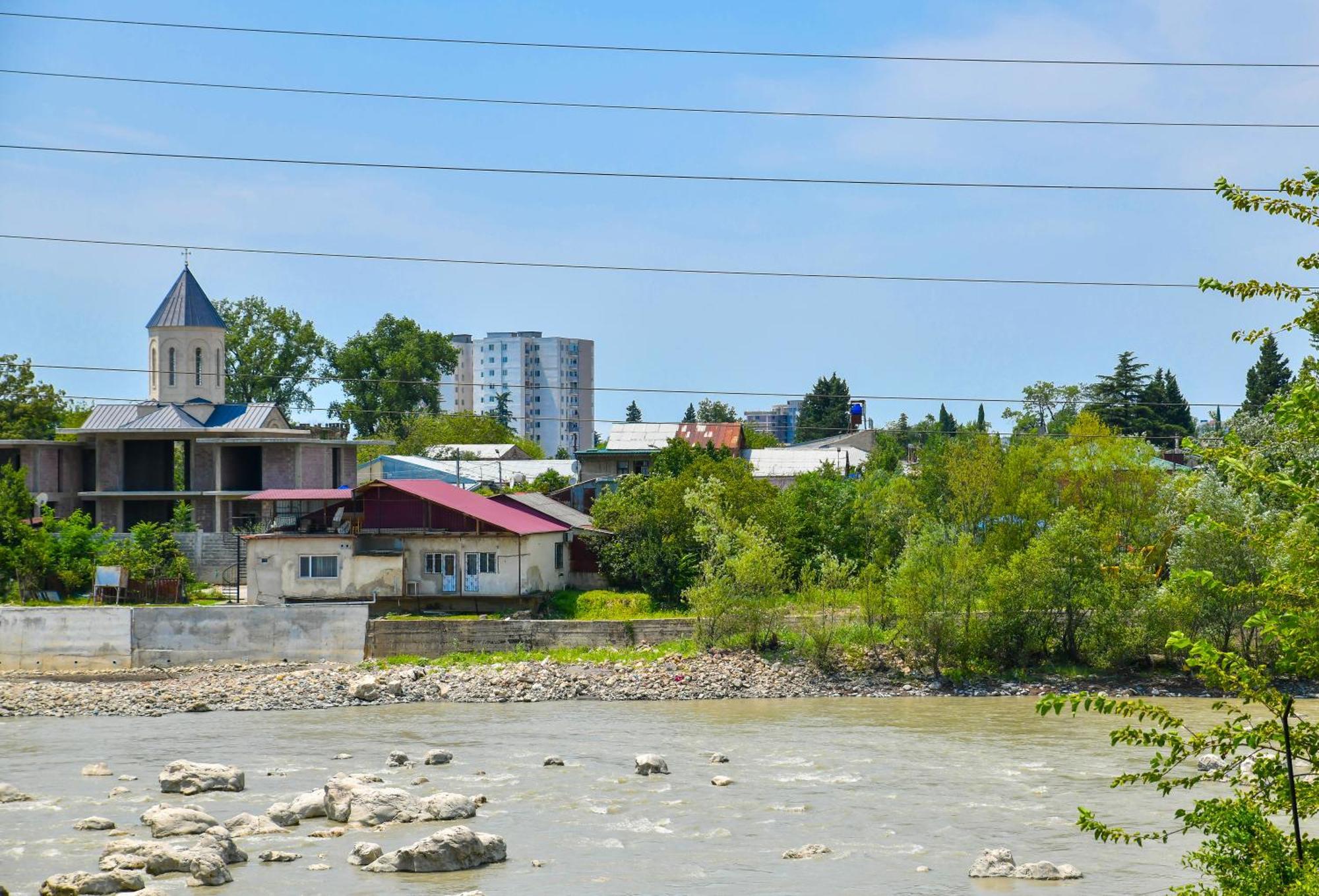 Just Inn Кутаїсі Екстер'єр фото